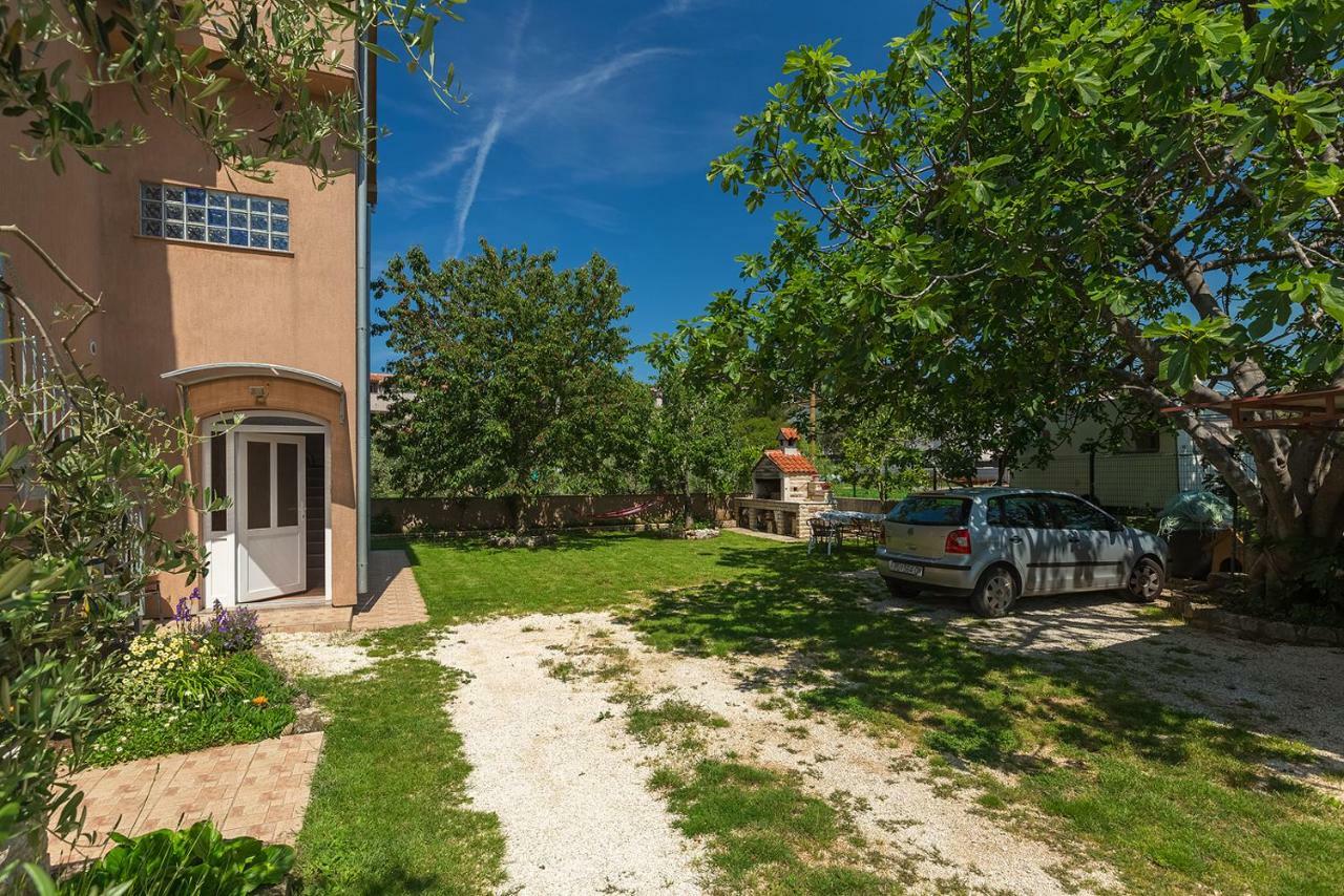 Vila Milla Premantura Extérieur photo