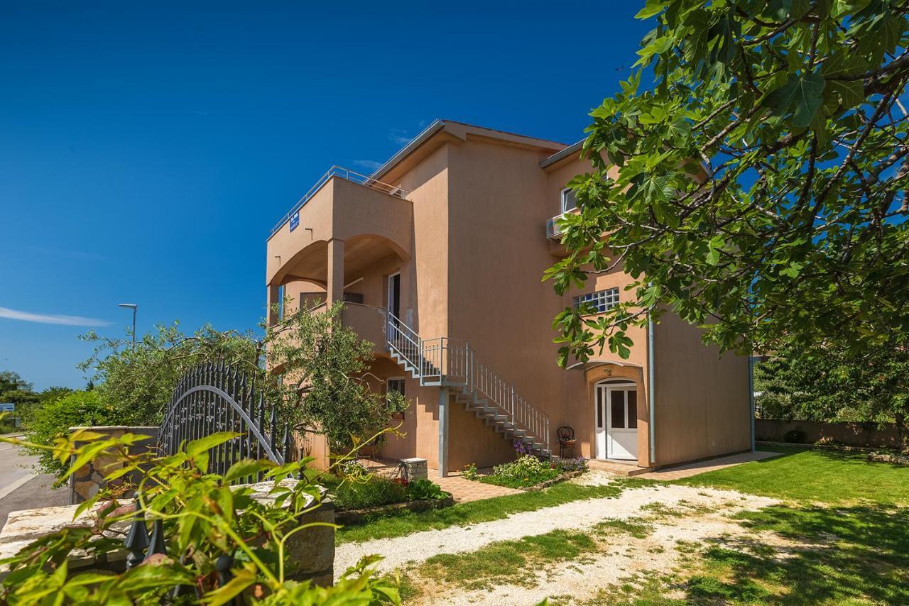 Vila Milla Premantura Extérieur photo